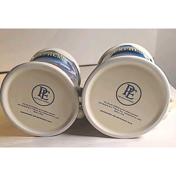 NEW Set Of 2  The Polar Express Warner Bros. Large 3D Train Mug Cups Christmas - Picture 5 of 6